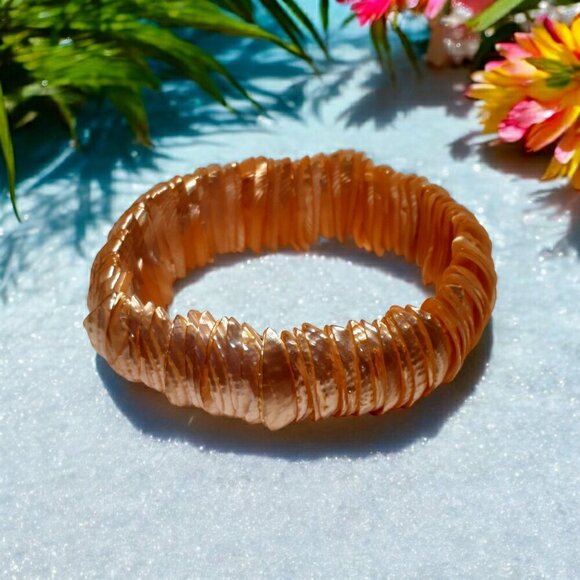 Stretch Bracelet Orange Salmon Colored Chips Iridescent Tropical Beach Vacation - Picture 1 of 6